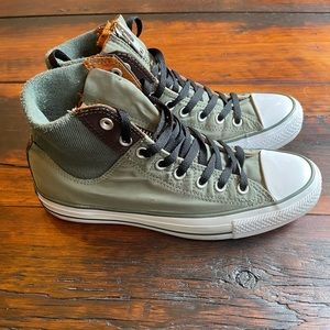 Converse! Size 9 Olive green